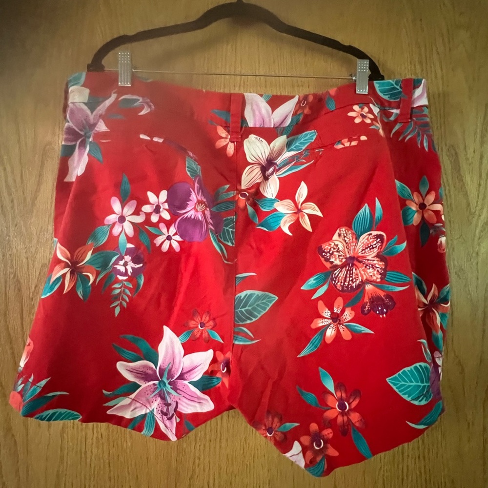 Old Navy women’s plus chino shorts size 22W